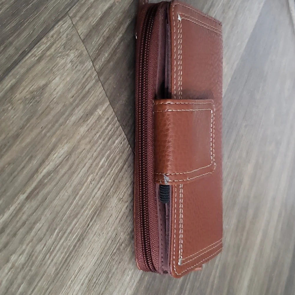 Wallet - Picture 3 of 6